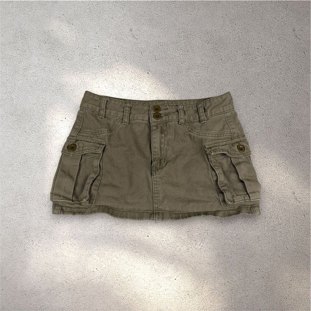 SHEIN Flap Pocket Mini Cargo Skirt Women's SP Green Mid Rise Micro Grunge Modern